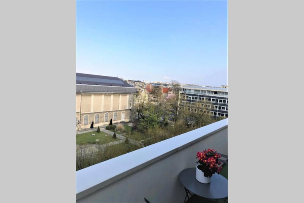 랭스 Hypercentre Grand Balcon Vue Cathedrale 아파트 외부 사진